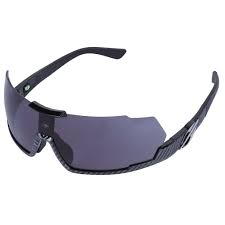 Óculos de sol Mormaii Predator M0084 AEN01 com lente cat 03, armação moderna e lentes escuras, estilo casual e proteção solar